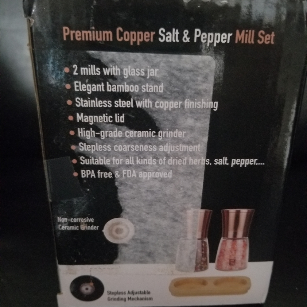 Premium Copper Salt &Pepper Mill Set - Picture 4 of 5